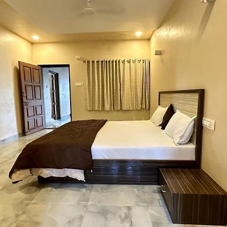 Coral Bay Villa Kashid エクステリア 写真