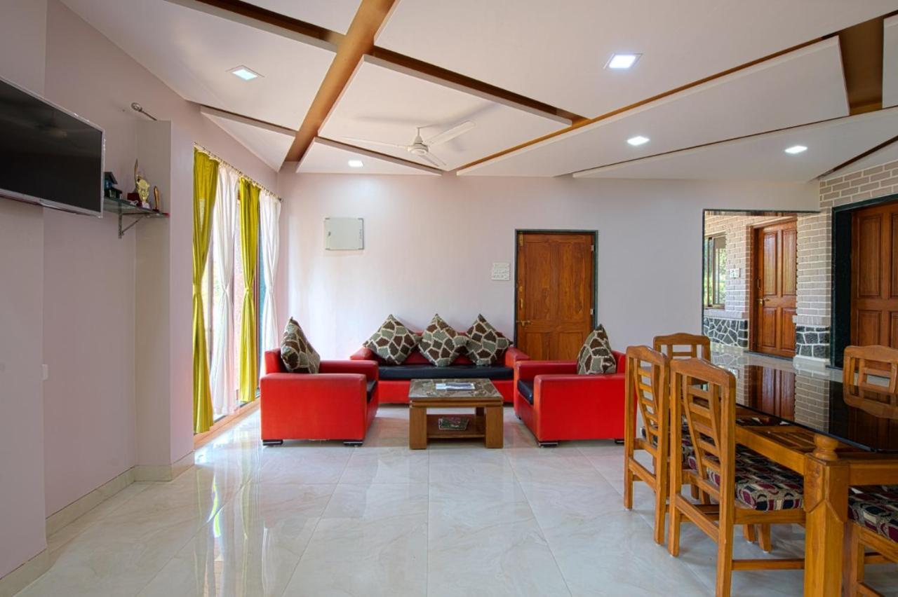 Coral Bay Villa Kashid エクステリア 写真