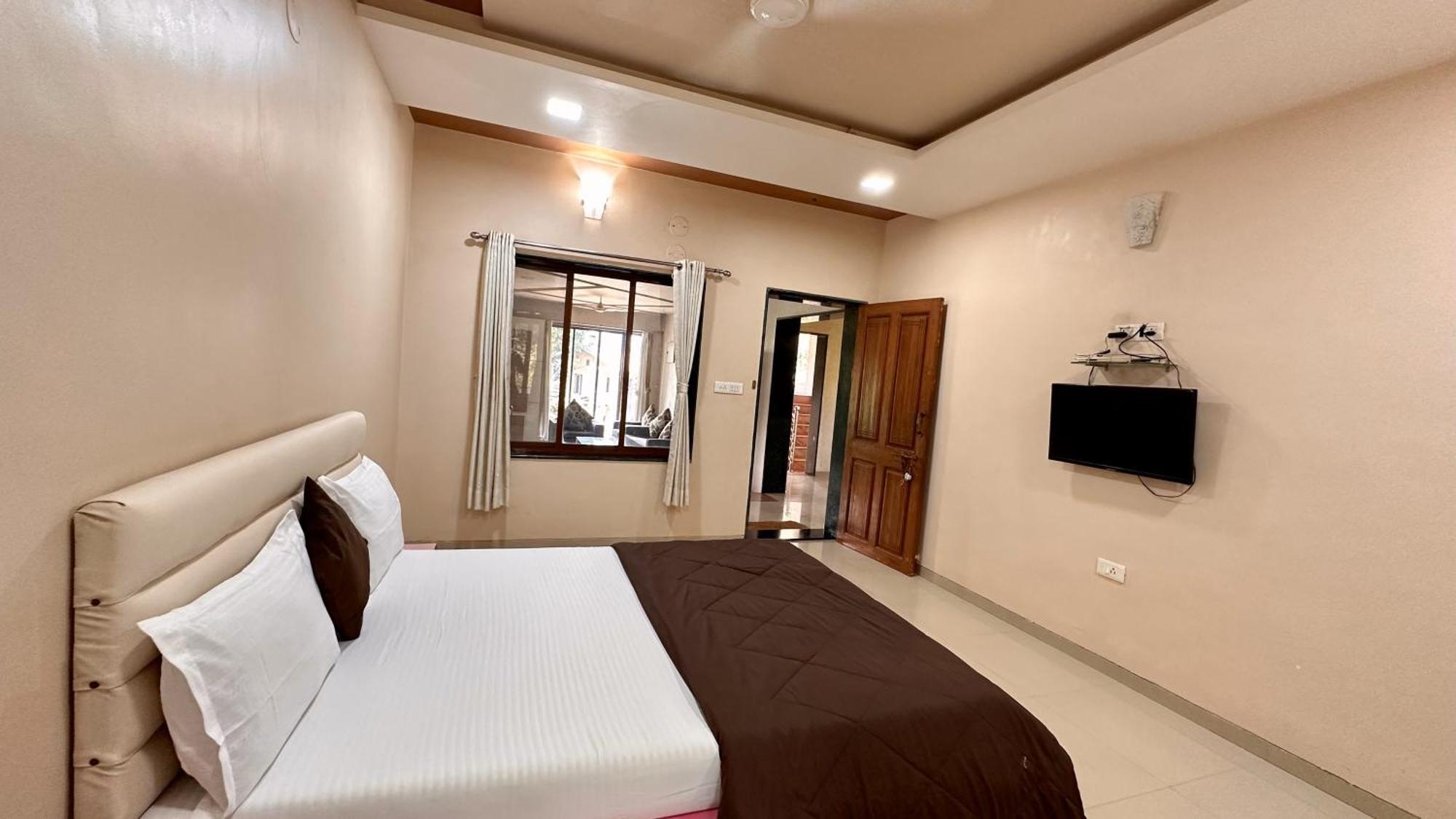 Coral Bay Villa Kashid エクステリア 写真